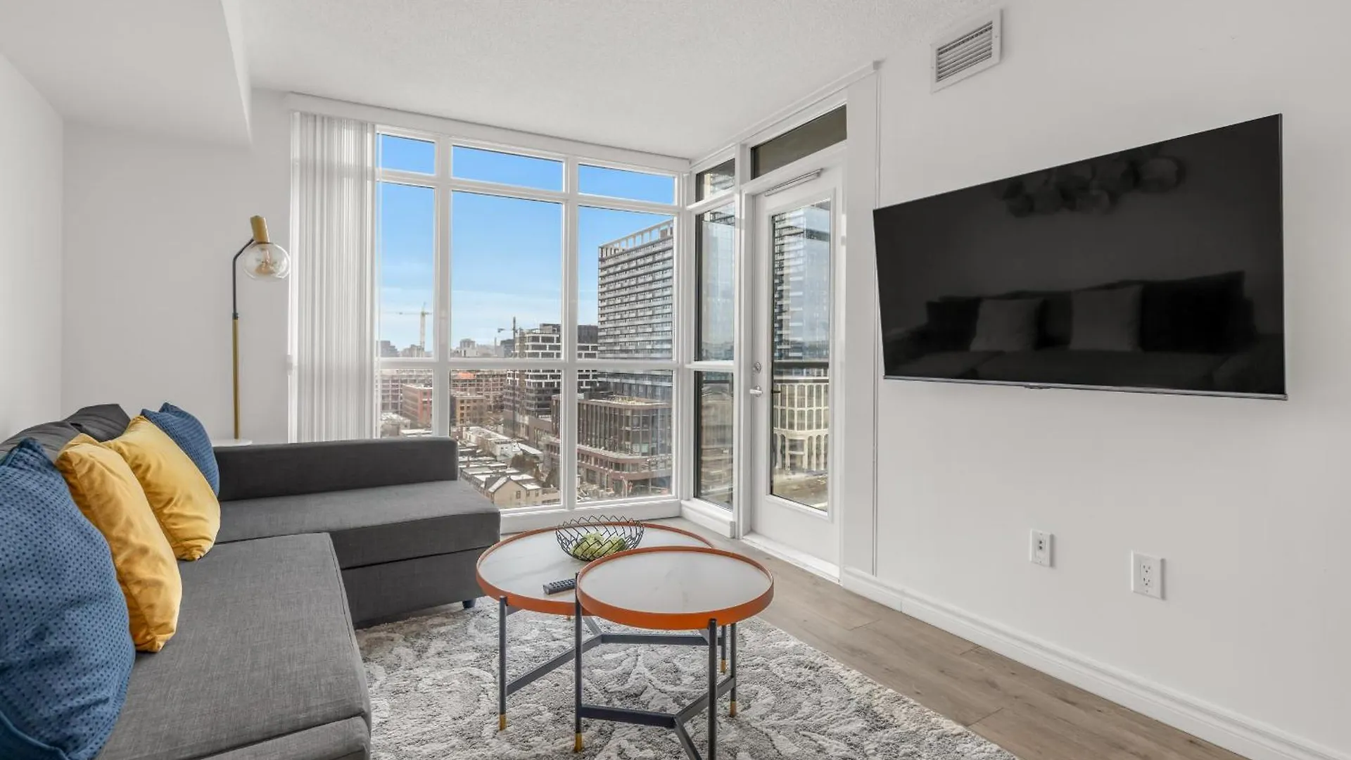 Apartment Beautiful 2 Bedroom Downtown Toronto Condo